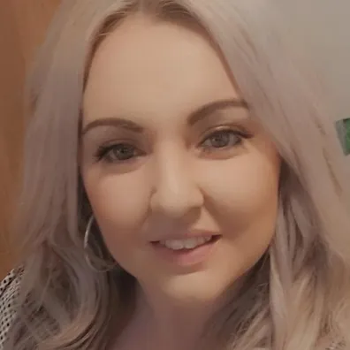 Anna Fletcherprofile pic